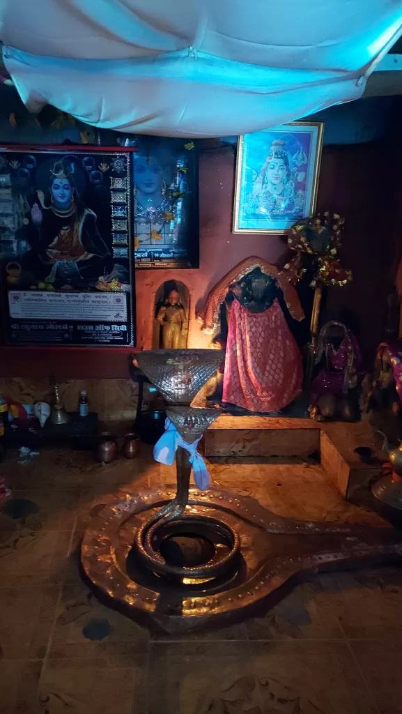 Pinakeshwar Temple near Kausani