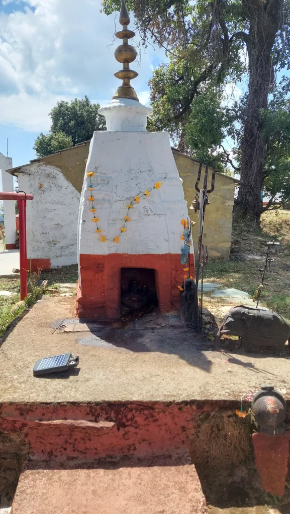 Pinakeshwar Temple near Kausani